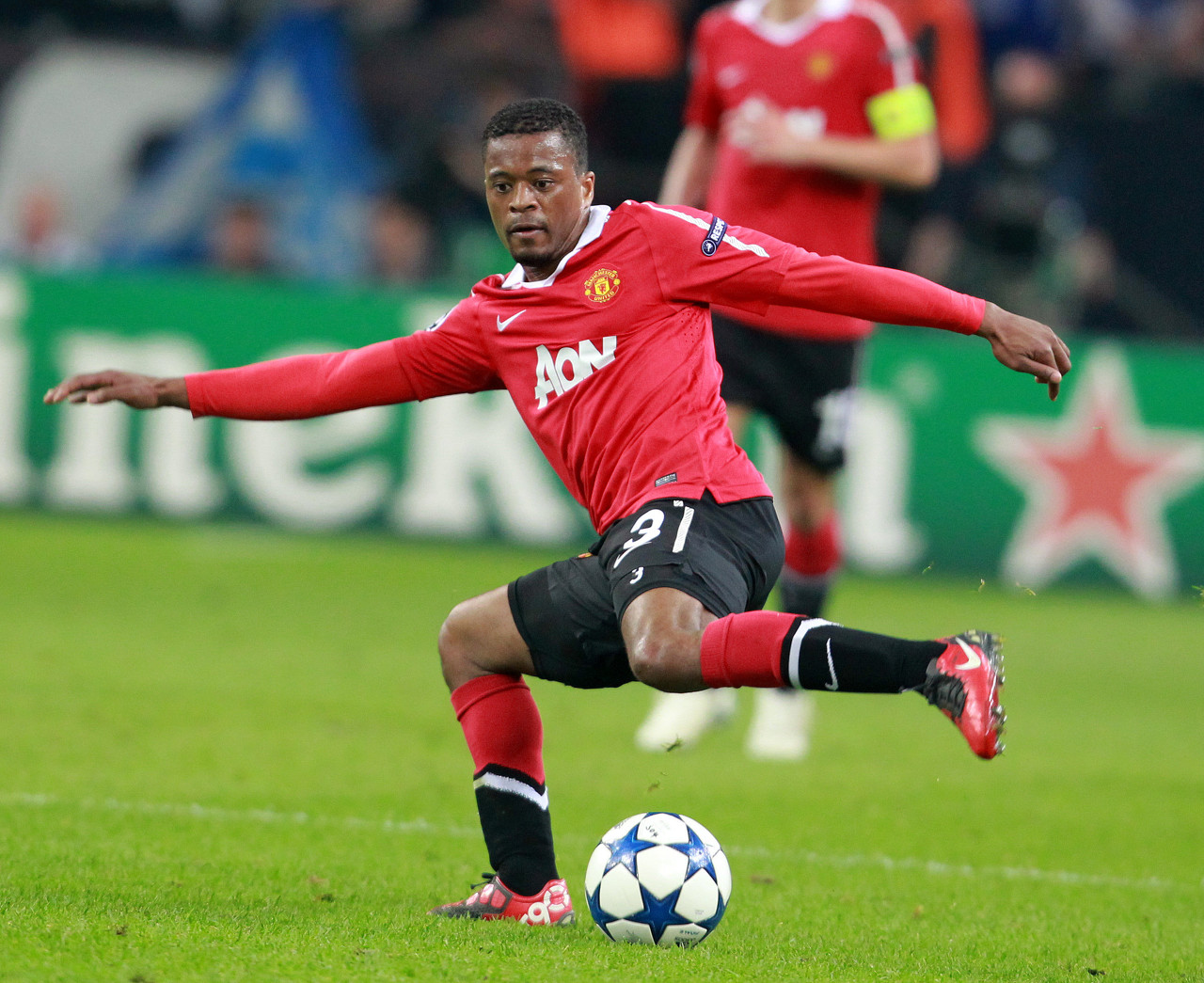 纽卡斯尔目 纽卡斯尔目